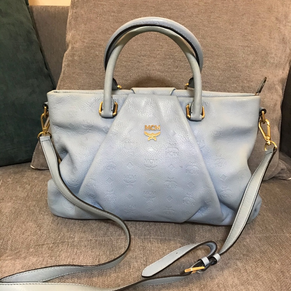 💙Auth MCM light blue bag💙